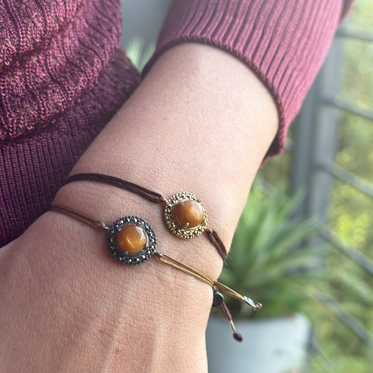 PULSERA HILO Pulseras de Joyería Regina Castillo