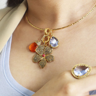 Collar Rigido Flor Catha Collares de Joyería Regina Castillo