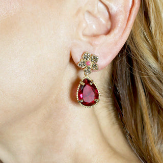 Arete Flor Catha Bb + Drop Ch Gold Arete + Drop de Joyería Regina Castillo