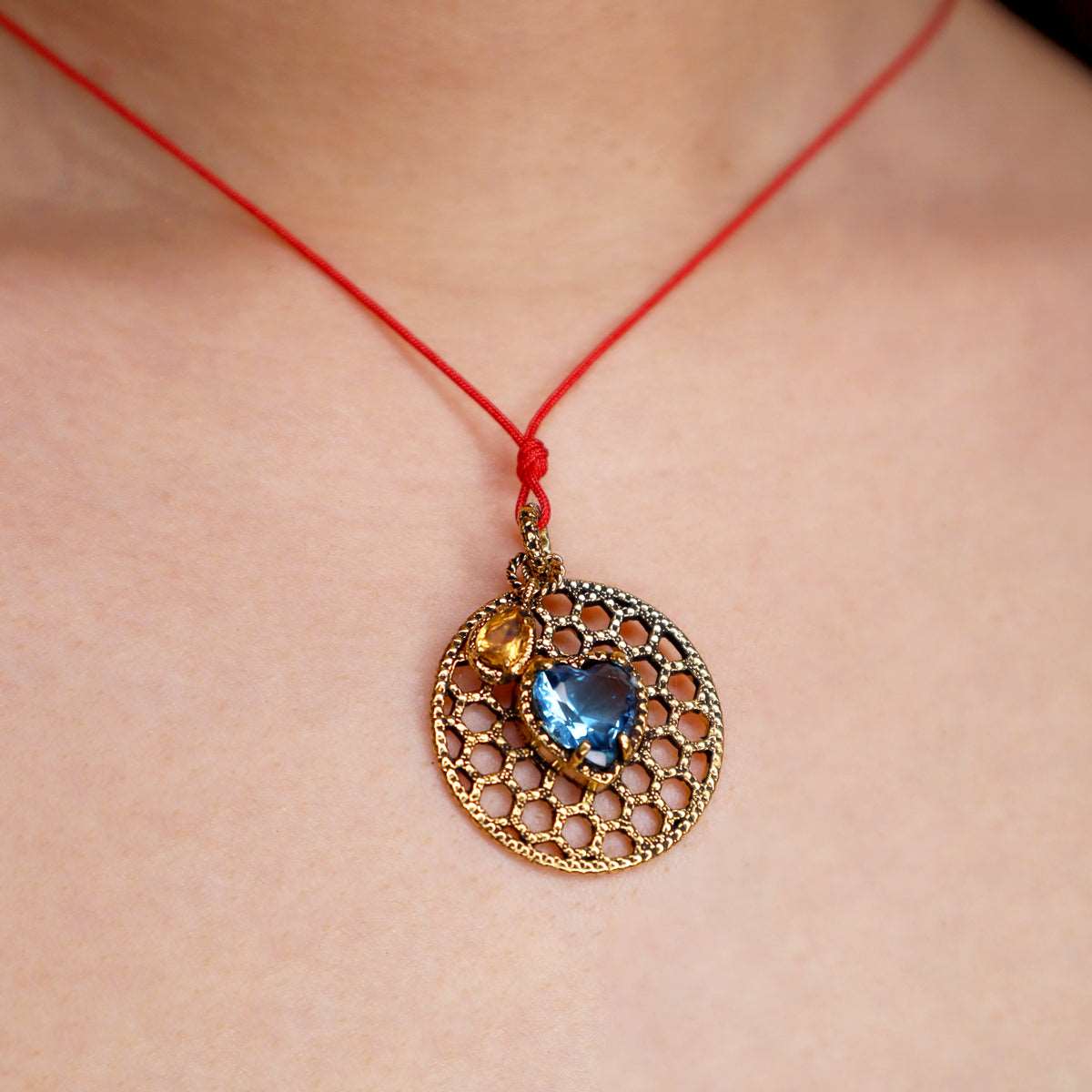 COLLAR CORAZÓN VINTAGE AZUL Collares de Joyería Regina Castillo